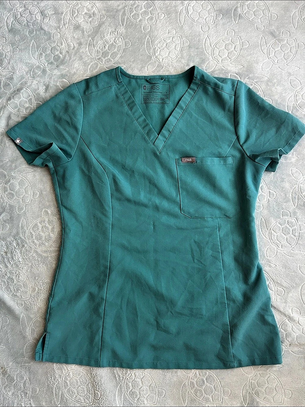 FIGS Casma Pro Technical Collection Scrub Top Seafoam Size Small